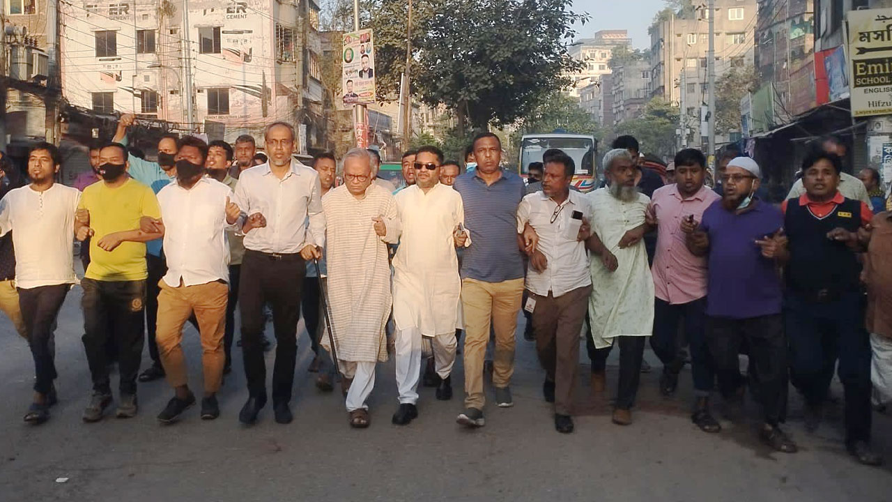 বিএনপির সিনিয়র যুগ্ম মহাসচিব রুহুল কবির রিজভী। ছবি : সংগৃহীত