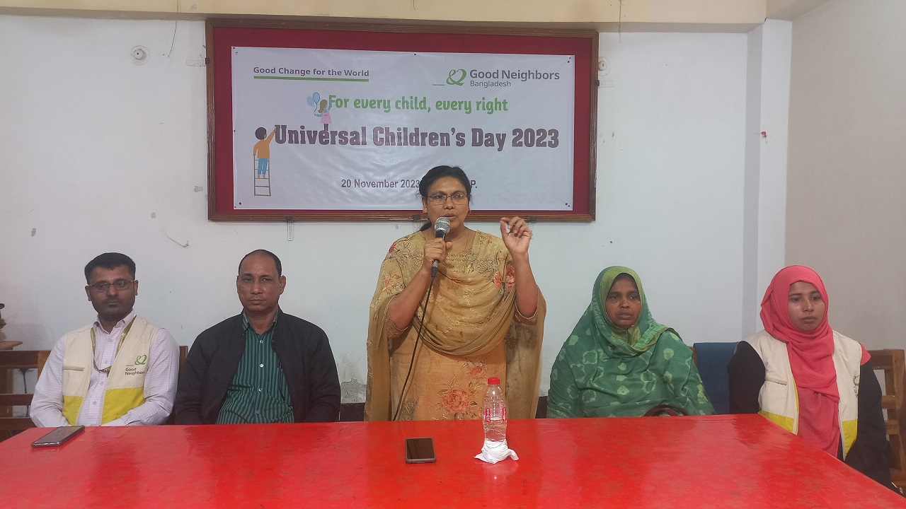 পীরগঞ্জে সার্বজনীন শিশু দিবস পালিত হয়েছে। ছবি : কালবেলা