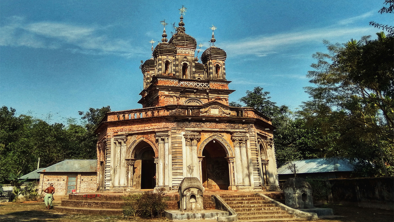 পঞ্চগড়ের গোলকধাম মন্দির