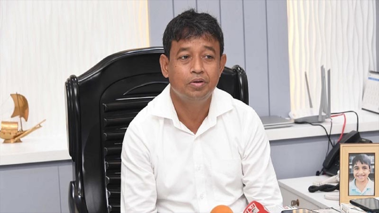 ডিবিপ্রধান মোহাম্মদ হারুন অর রশীদ। ছবি : সংগৃহীত