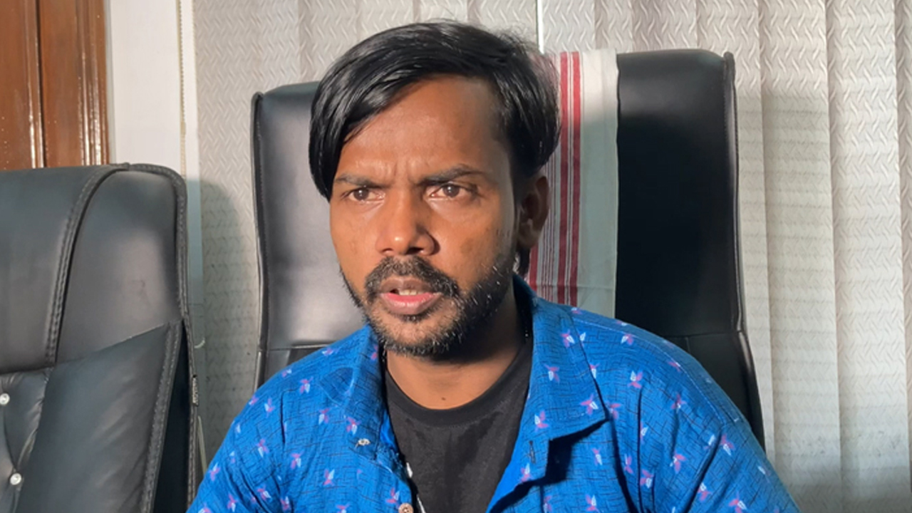জনপ্রিয় ইউটিউবার আশরাফুল হোসেন ওরফে হিরো আলম। পুরোনো ছবি