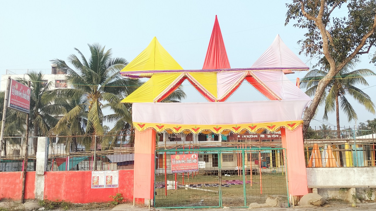 শ্রী শ্রী রাধা কৃঞ্চ মন্দির। ছবি : কালবেলা
