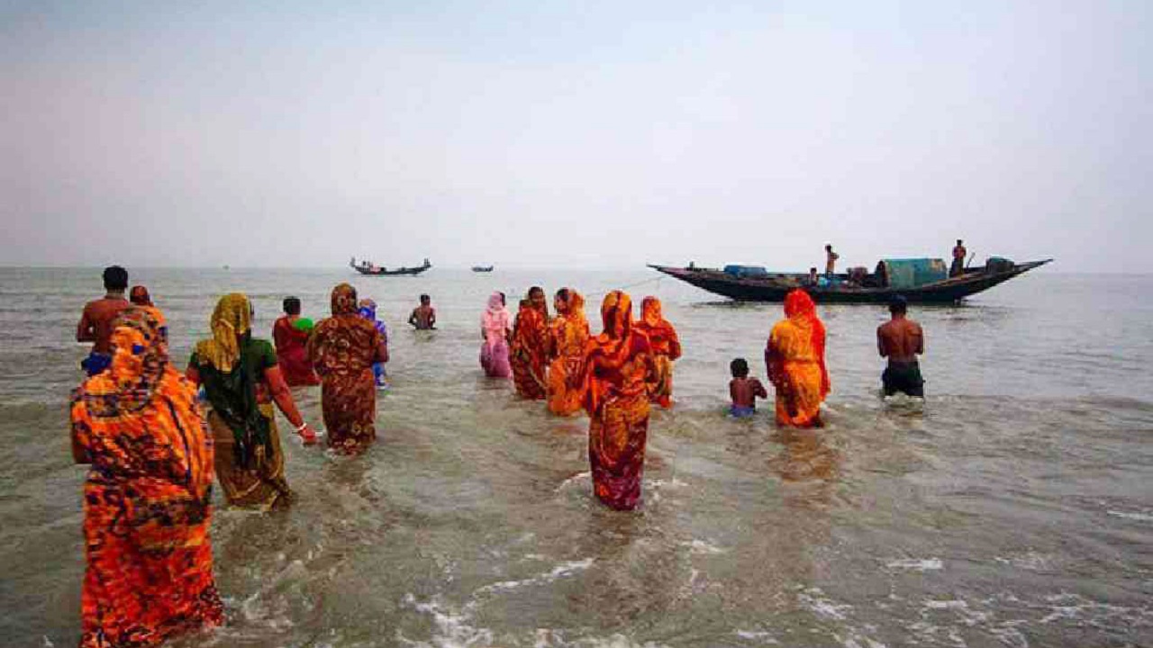 সুন্দরবনের দুবলার চরে রাস উৎসব। পুরোনো ছবি