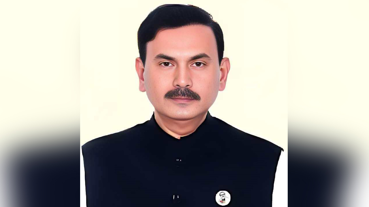 ডা: আজিজ। ছবি : সংগৃহীত