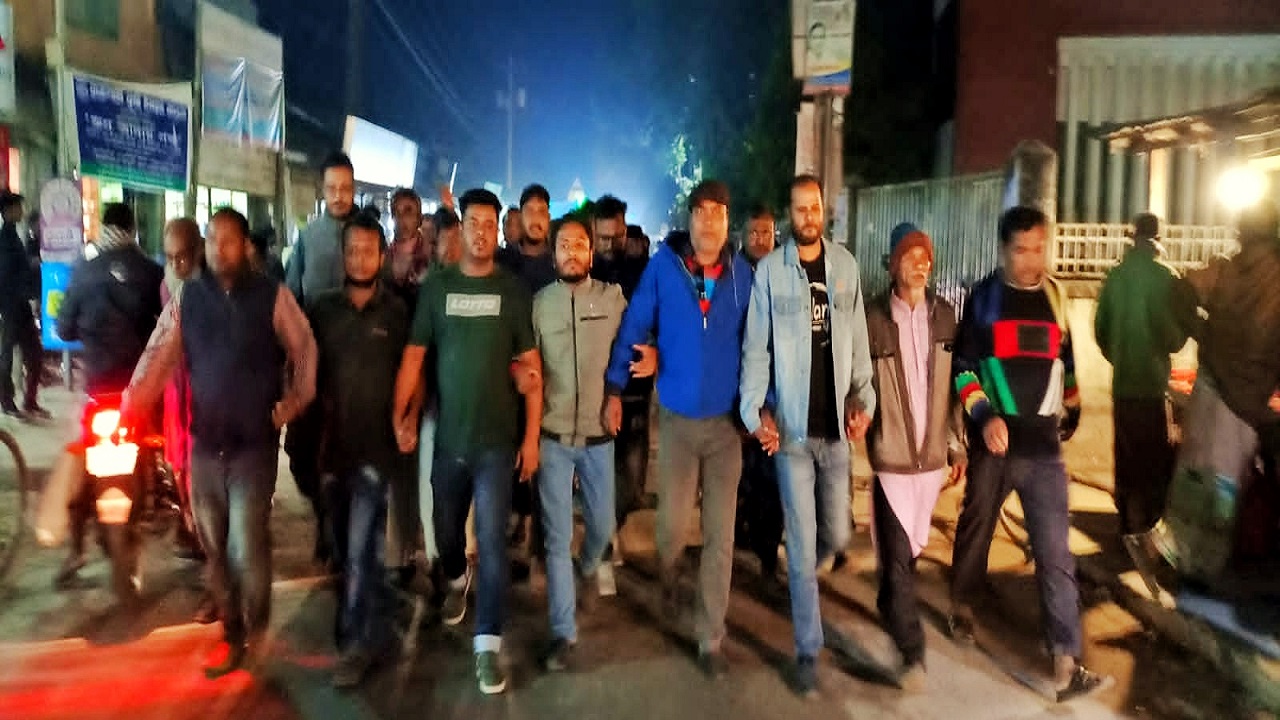 খানসামায় আনন্দ মিছিল। ছবি : কালবেলা