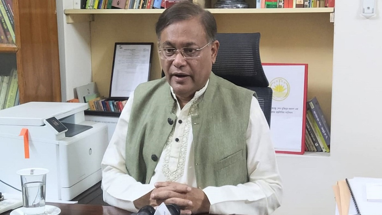 তথ্য ও সম্প্রচারমন্ত্রী ড. হাছান মাহমুদ। পুরোনো ছবি