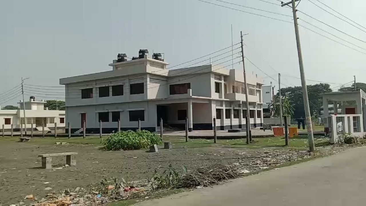 গলাচিপা ১০ শয্যাবিশিষ্ট মা ও শিশুকল্যাণ কেন্দ্র। ছবি : কালবেলা