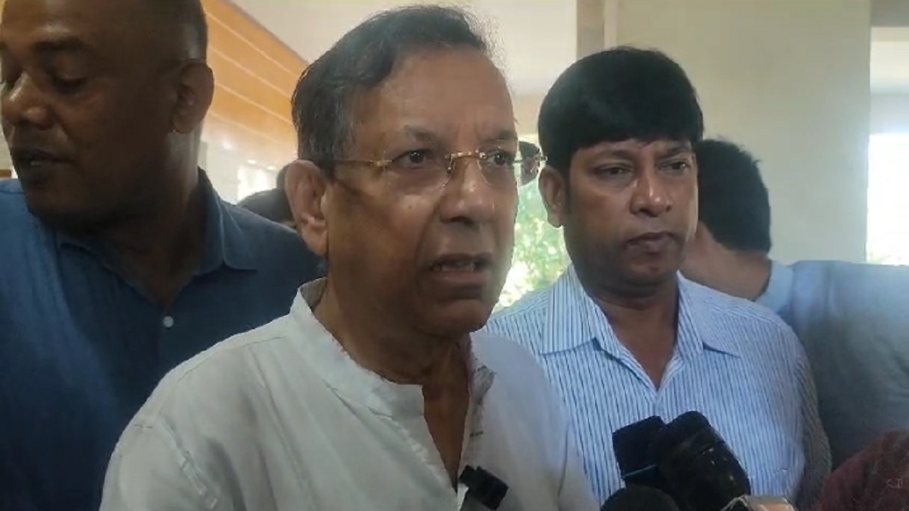 আইন, বিচার ও সংসদবিষয়ক মন্ত্রী অ্যাডভোকেট আনিসুল হক। ছবি : কালবেলা