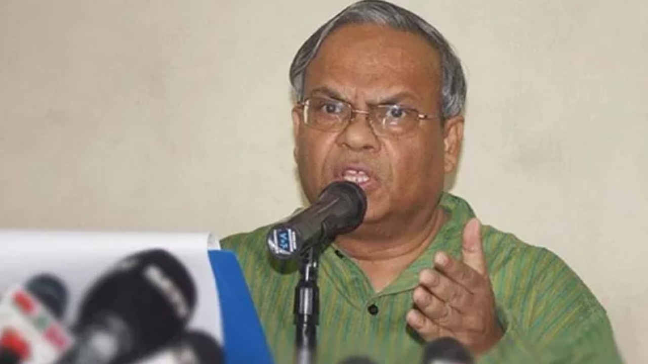 বিএনপির সিনিয়র যুগ্ম মহাসচিব রুহুল কবির রিজভী। পুরোনো ছবি