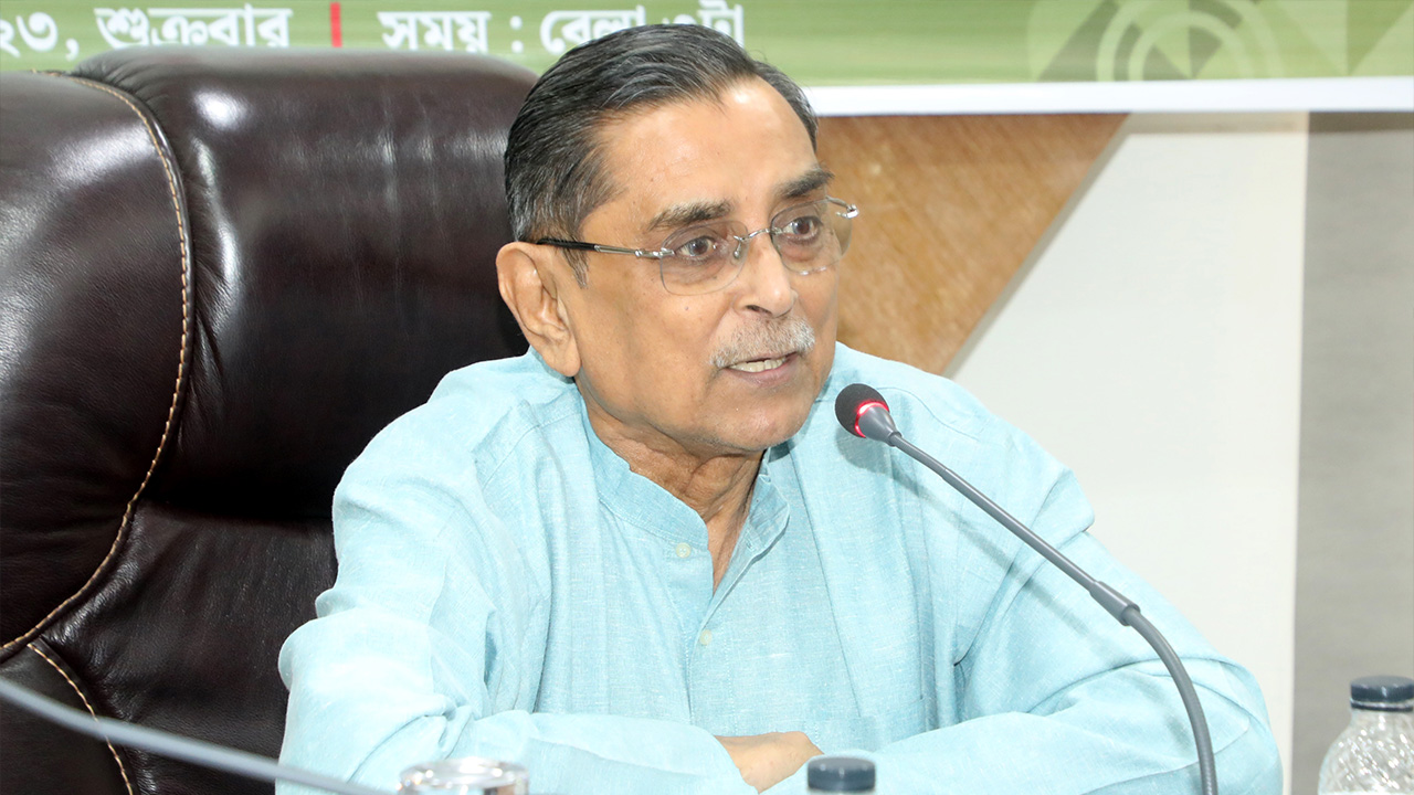 ওয়ার্কার্স পার্টির সভাপতি ও সাবেক সমাজকল্যাণ মন্ত্রী রাশেদ খান মেনন। ছবি : কালবেলা