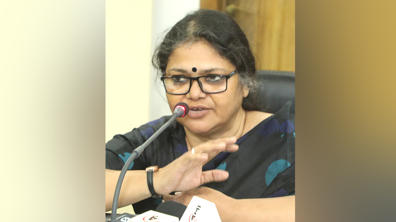 আইনজীবী আইনুন নাহার লিপি। ছবি : কালবেলা