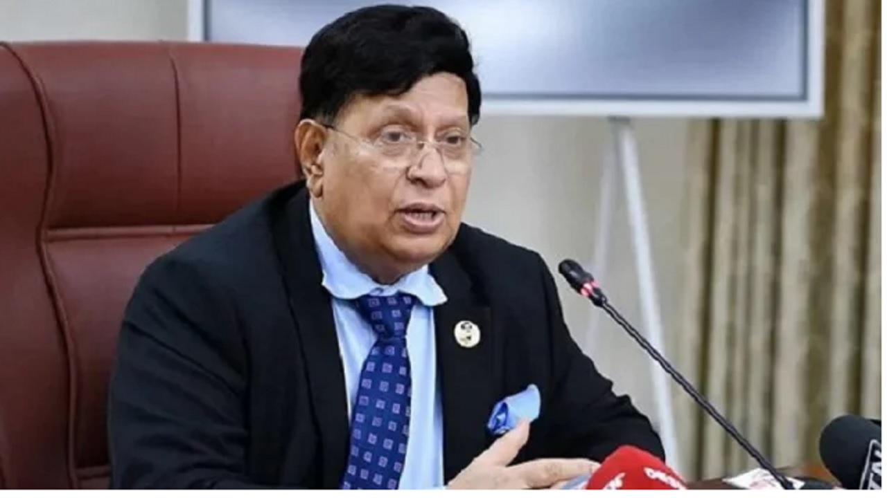 পররাষ্ট্রমন্ত্রী এ কে আবদুল মোমেন। পুরোনো ছবি
