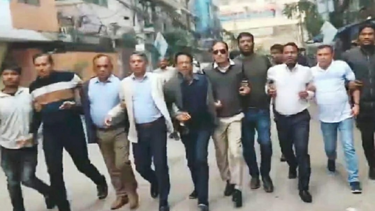সেগুনবাগিচায় বিক্ষোভ মিছিল করেছে যুবদলের নেতাকর্মীরা। ছবি : কালবেলা