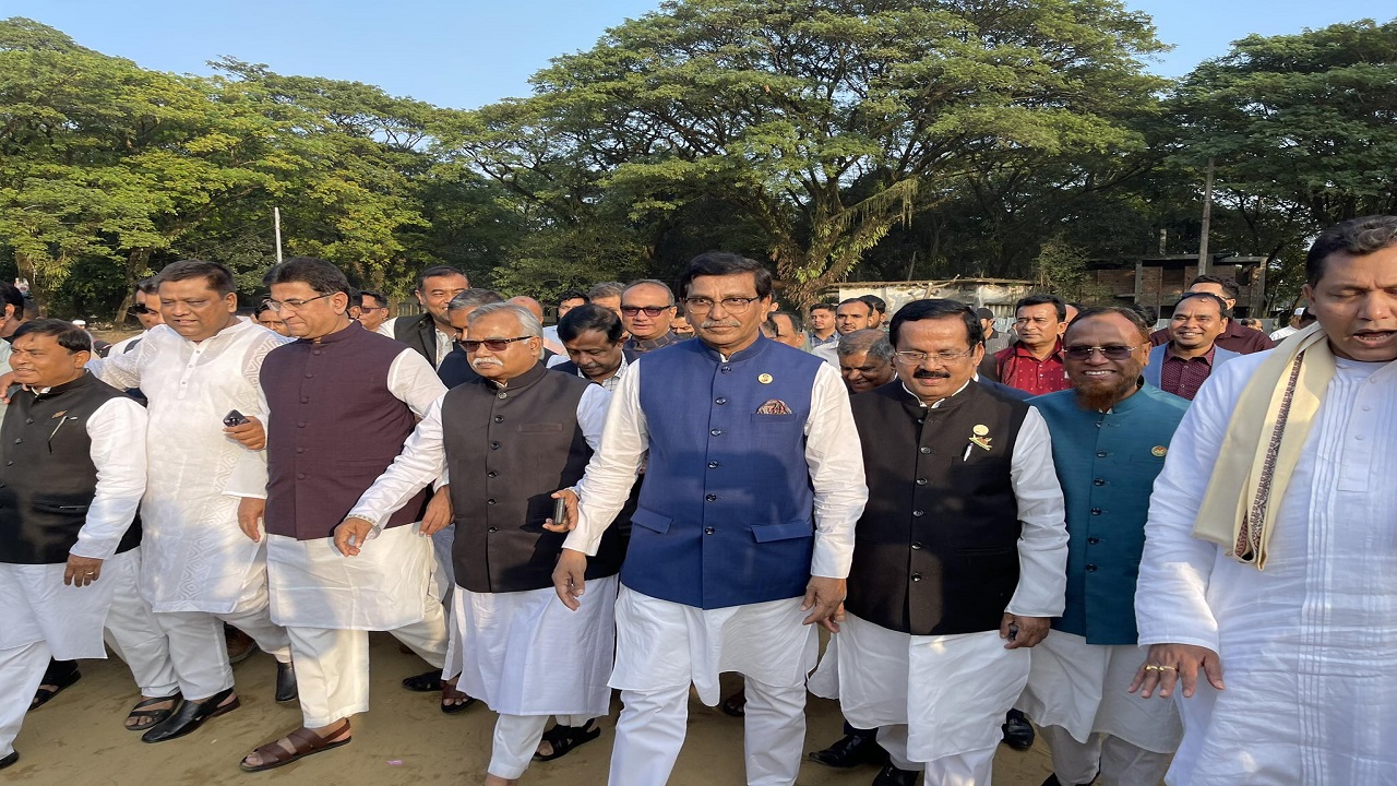 সিলেট বিভাগীয় প্রতিনিধি সভায় আ.লীগের নেতাকর্মীরা। ছবি : কালবেলা