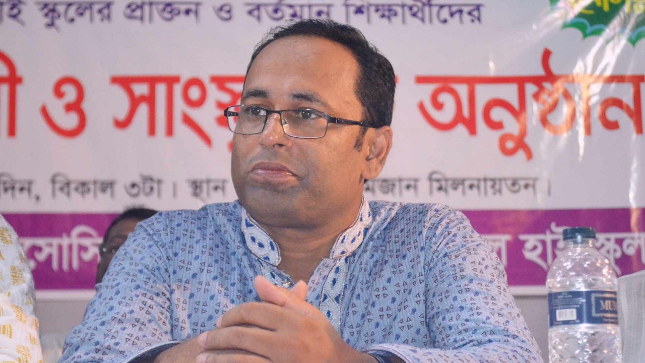 দৈনিক ফেনীর সময় পত্রিকার সম্পাদক মোহাম্মদ শাহাদাত হোসেন। ছবি : সংগৃহীত