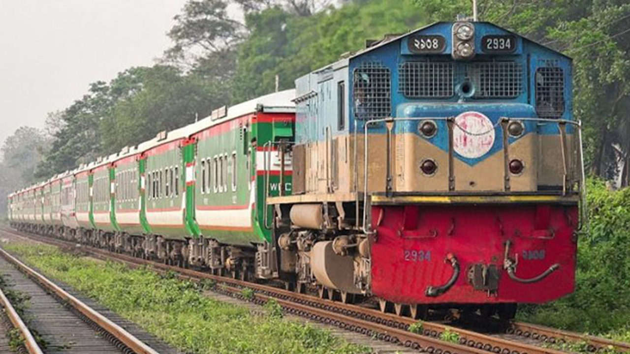 পুরনো ছবি।