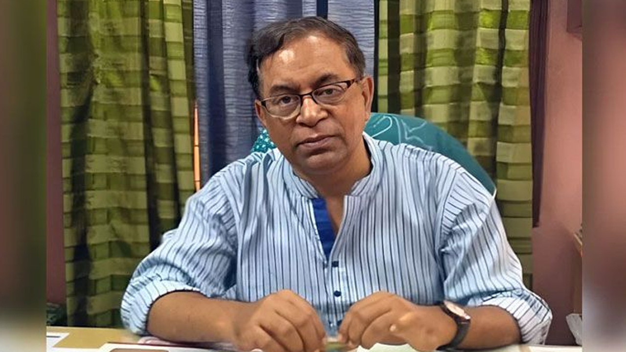 বিপ্লবী ওয়ার্কার্স পার্টির সাধারণ সম্পাদক সাইফুল হক। পুরোনো ছবি