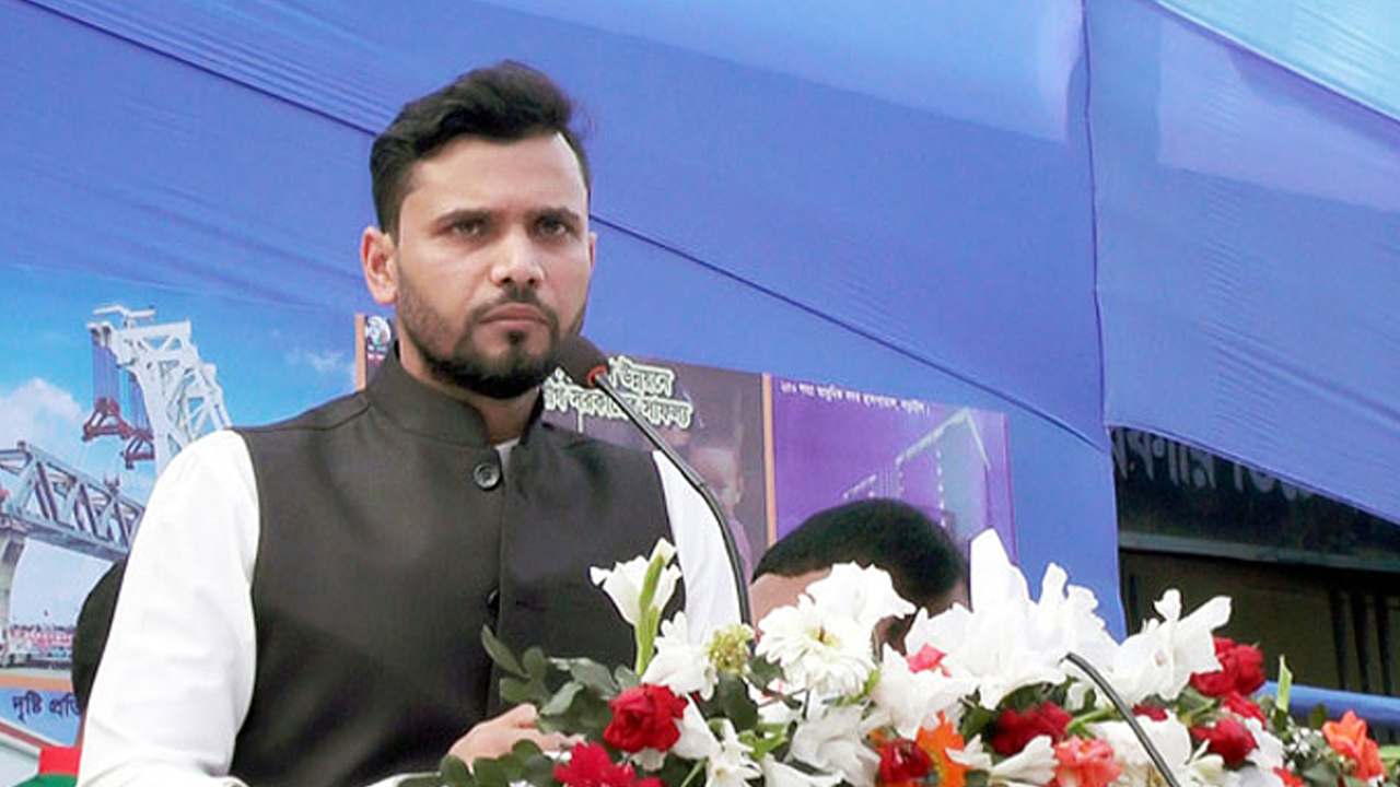 পুরোনো ছবি।