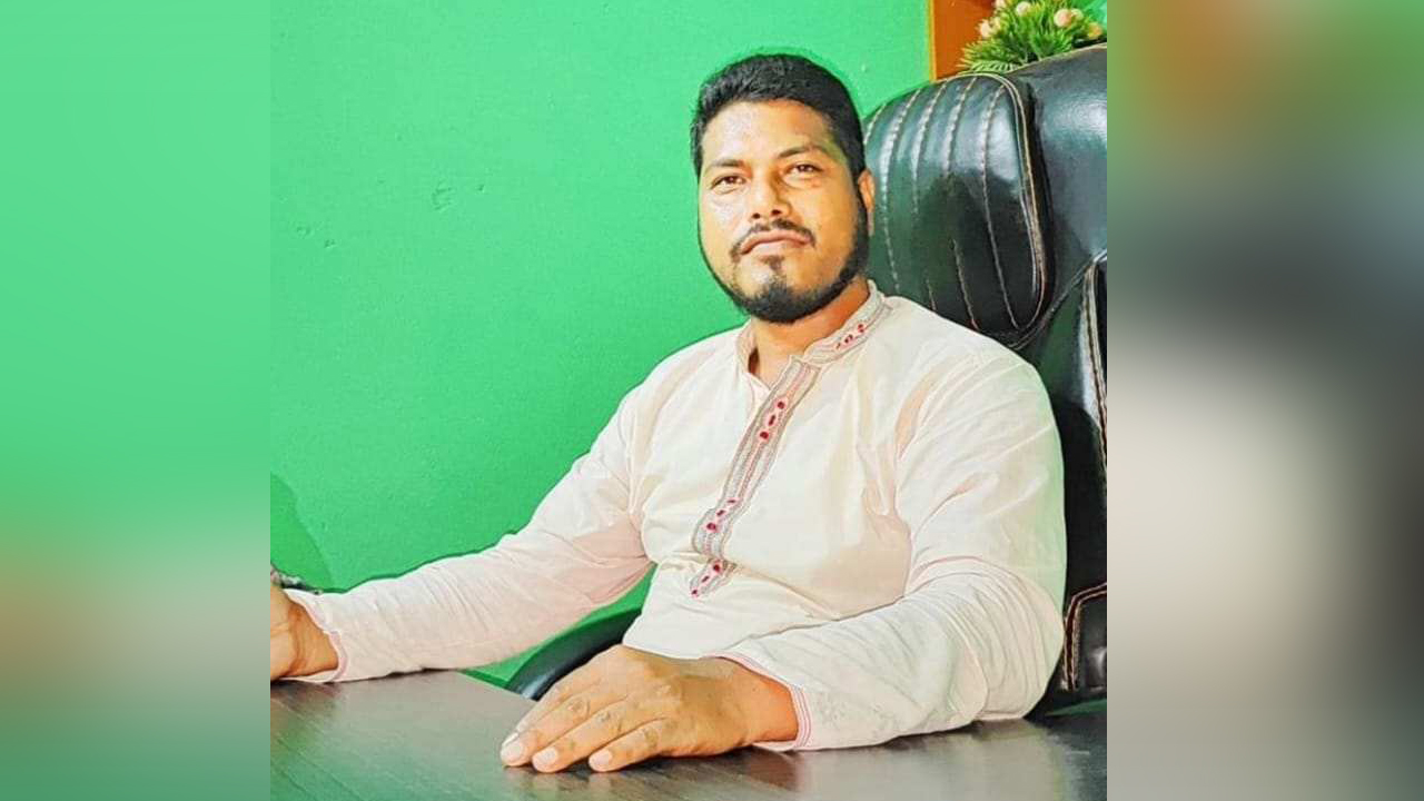 ধরণীবাড়ি ইউনিয়নের ১নং ওয়ার্ডের ইউপি সদস্য হজরত আলী বিপ্লব ওয়াসী। ছবি : কালবেলা