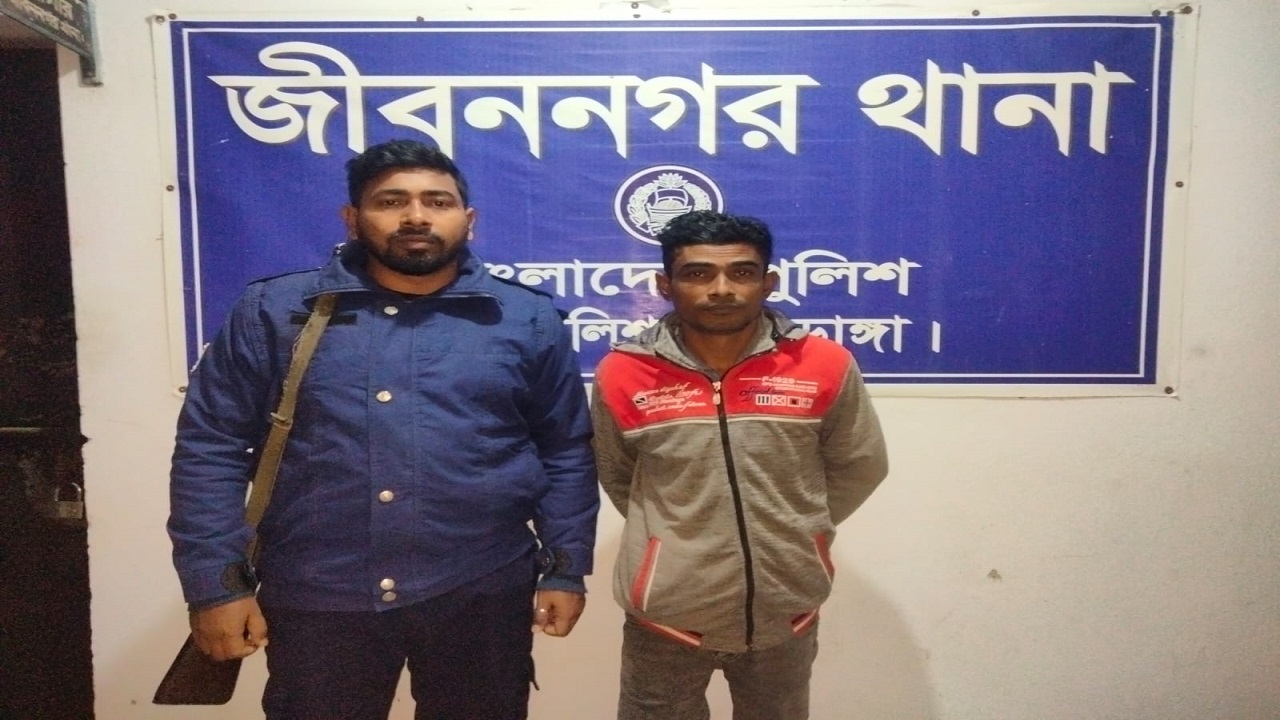 গ্রেপ্তার মো. গোলাম মোস্তফা নান্টু। ছবি : কালবেলা