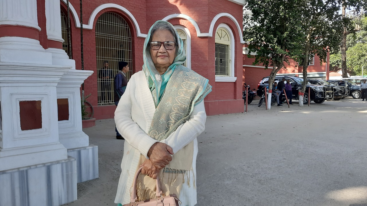 ভাষাসৈনিক ও কৃষি বিজ্ঞানী ড. ভুইয়া নুরুল ইসলামের স্ত্রী সাবেক প্রধান শিক্ষক নার্গিস আনার বেগম। ছবি : কালবেলা