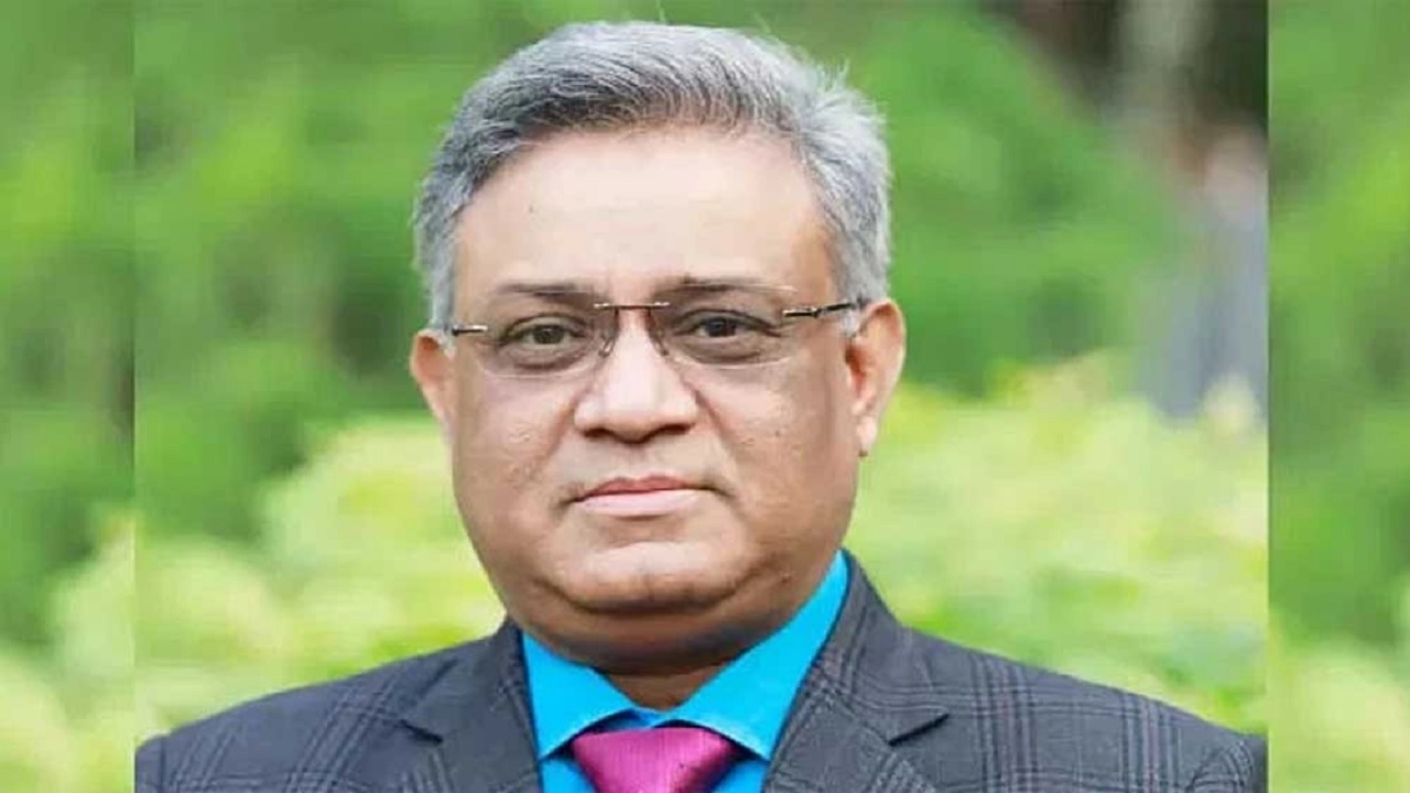 ঢাবি উপাচার্য ড. এ এস এম মাকসুদ কামাল। পুরোনো ছবি