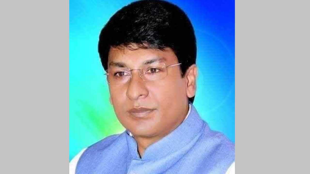 নাটোর-২ (সদর-নলডাঙ্গা) আসনের আওয়ামী লীগের মনোনীত নৌকা প্রতীকের প্রার্থী ও বর্তমান সংসদ সদস্য শফিকুল ইসলাম শিমুল। ছবি : সংগৃহীত