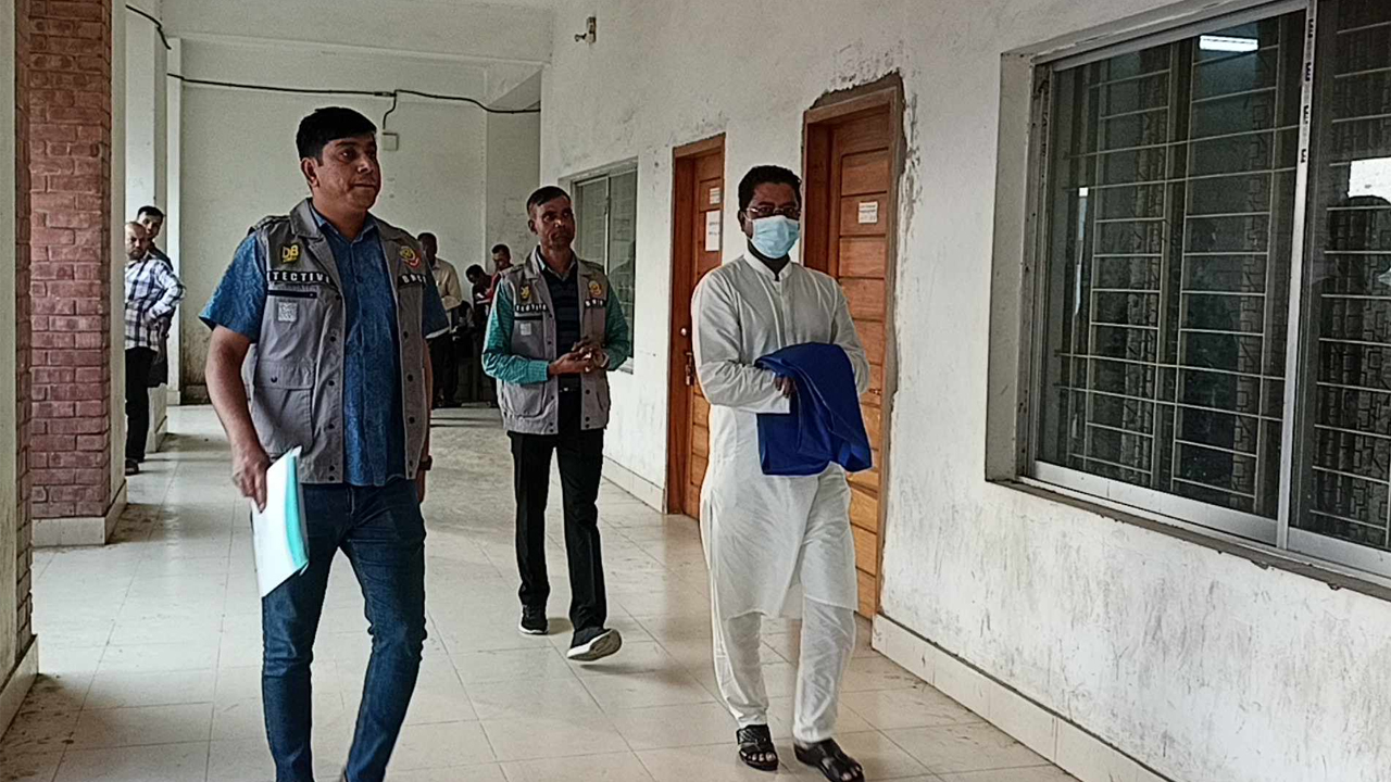 বিএনপি নেতা ও ভাসাবি ফ্যাশনসের মালিক কামাল জামান মোল্লা। ছবি : কালবেলা
