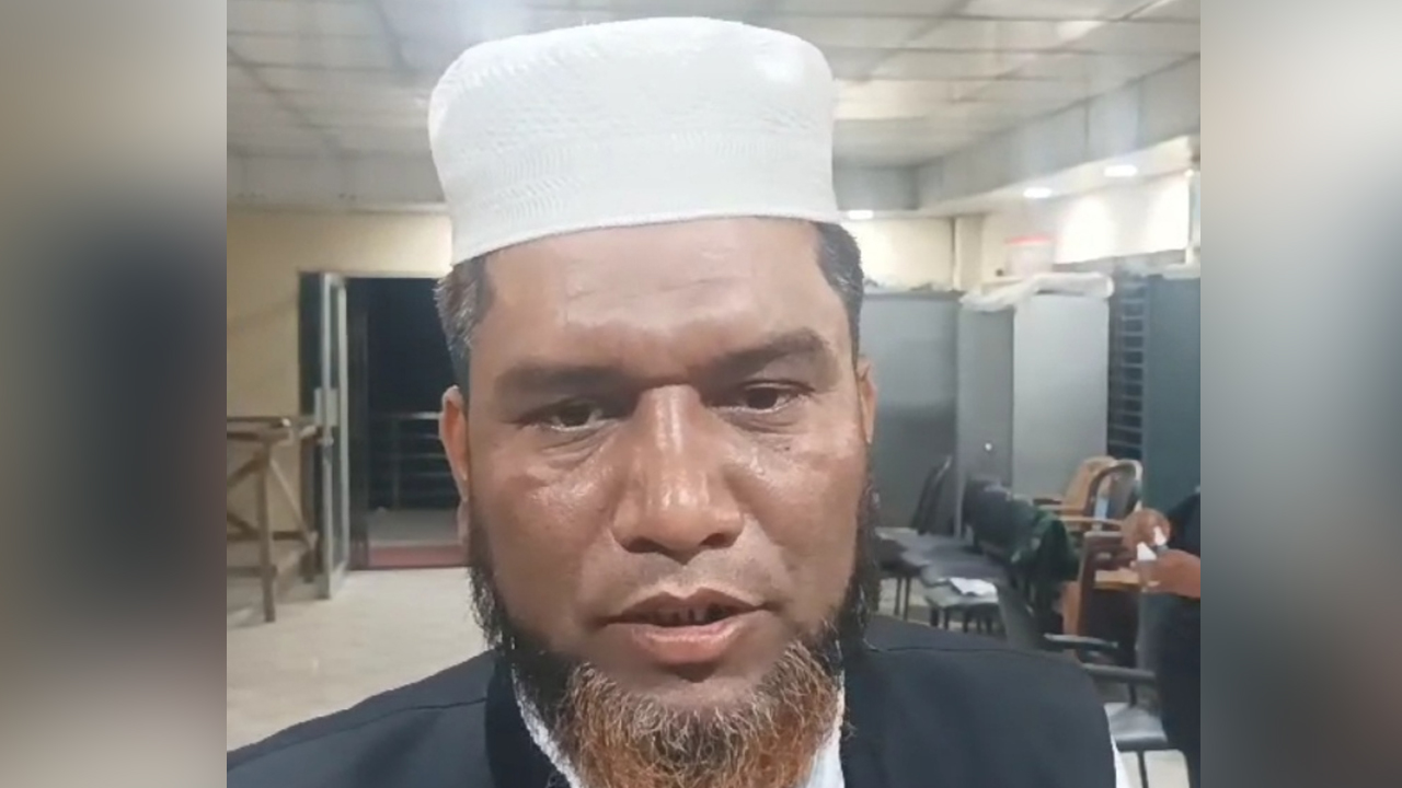 দোষ স্বীকার করে ক্ষমা চান মো. ফয়সাল মুন্সি। ছবি : কালবেলা