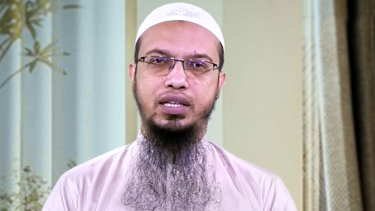 ইসলামি ব্যক্তিত্ব, আলোচক ও সামাজিক সক্রিয় কর্মী শায়খ আহমাদুল্লাহ। ছবি : সংগৃহীত