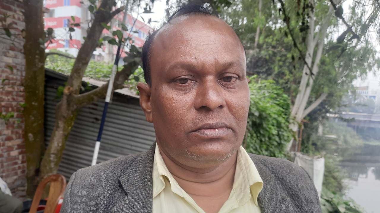 ভুক্তভোগী চাঁন মিয়া। ছবি : কালবেলা