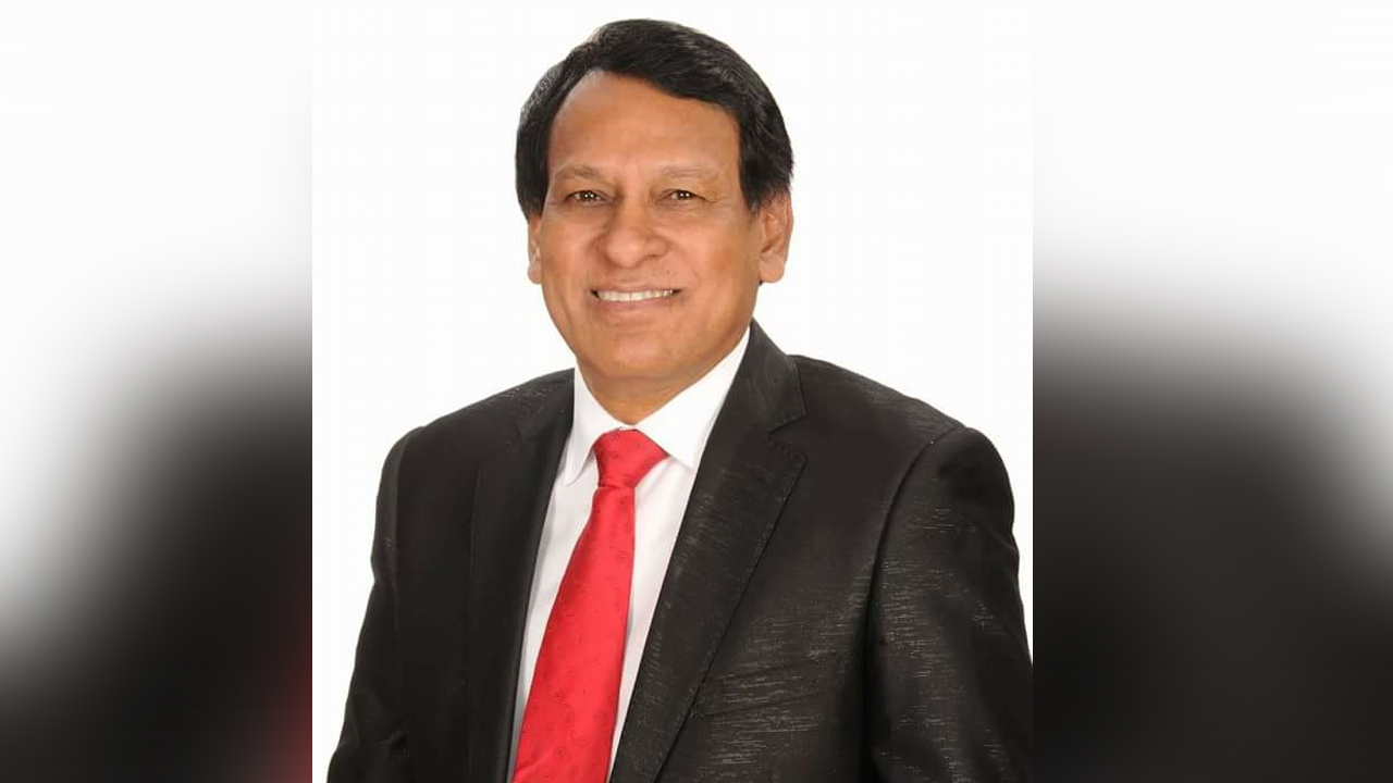জাতীয় পার্টির প্রার্থী ও সাবেক স্বাস্থ্য সচিব এম এম নিয়াজ উদ্দিন। ছবি : সংগৃহীত