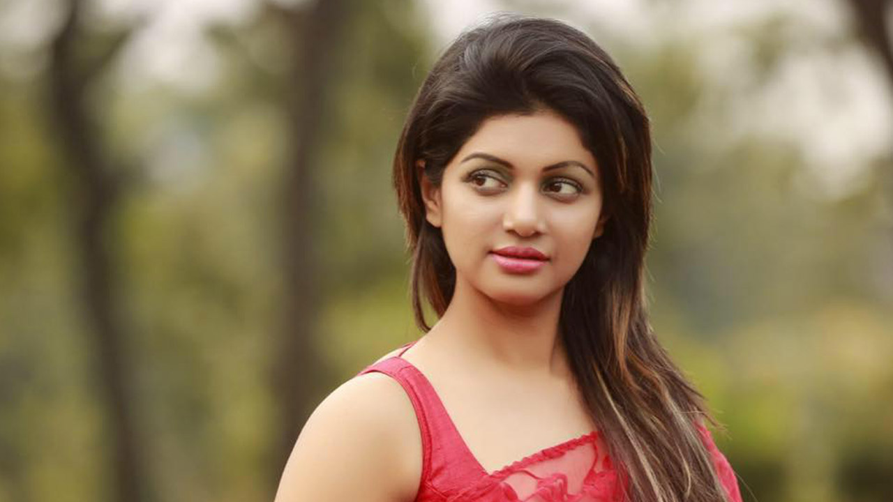 নতুন ব্যবসা করবেন অপু বিশ্বাস