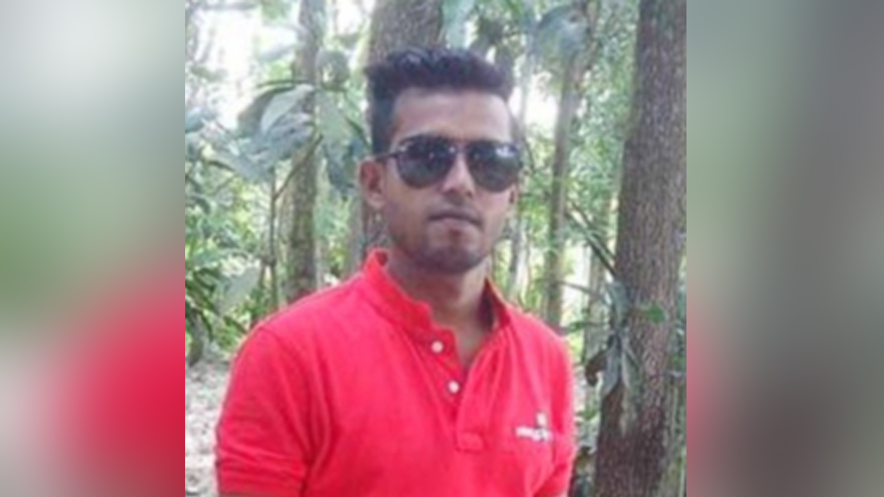 নিহত আবু বক্কর। ছবি : সংগৃহীত