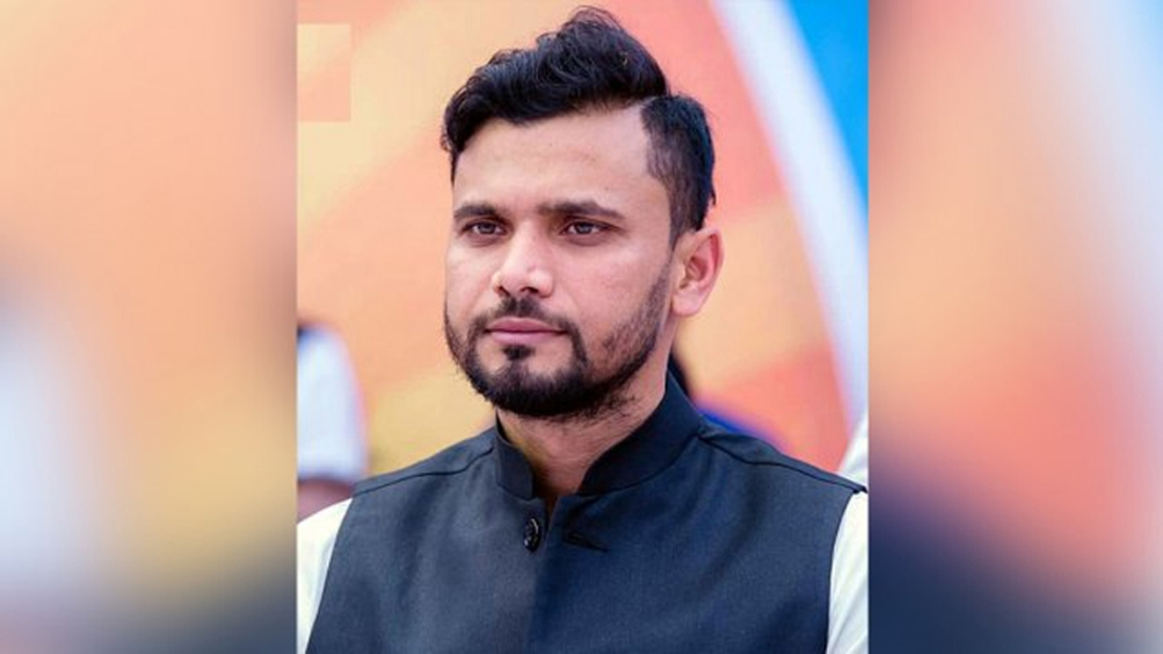 নড়াইল-২ আসনের এমপি ও ক্রিকেটার মাশরাফী বিন মোর্ত্তজা। ছবি : সংগৃহীত