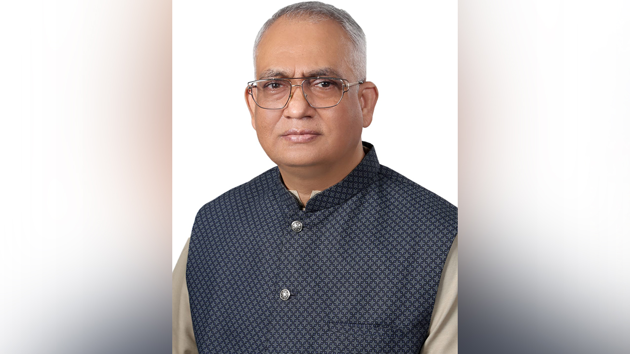 যশোর-২ আসনের নবনির্বাচিত সংসদ সদস্য ডা. তৌহিদুজ্জামান তুহিন। ছবি : কালবেলা