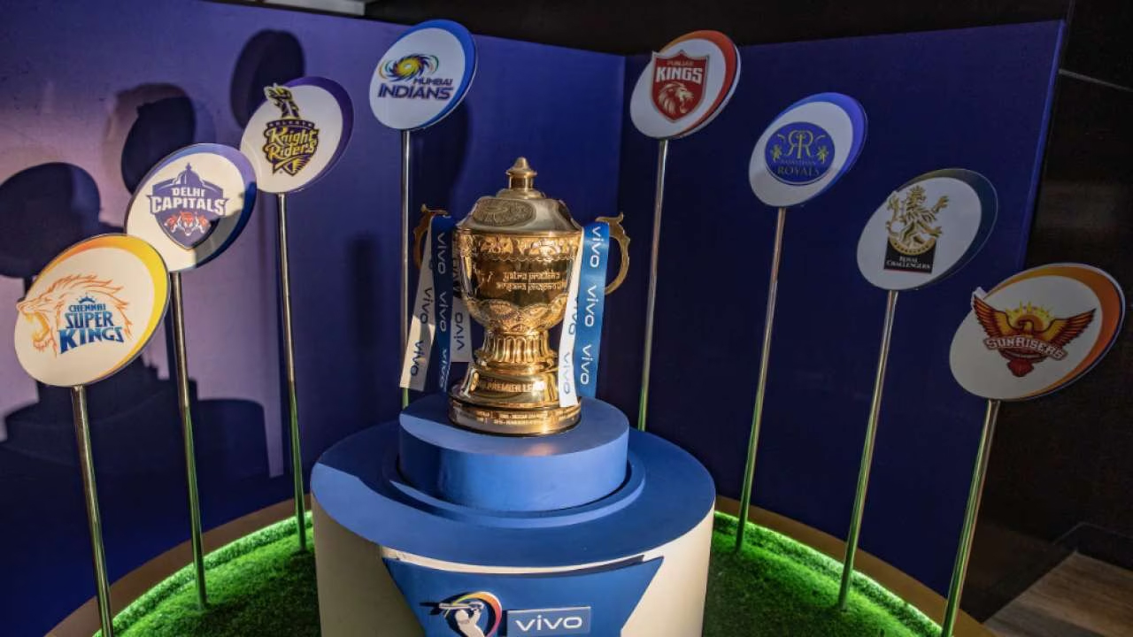 আইপিএলের ট্রফি। ছবি : সংগৃহীত