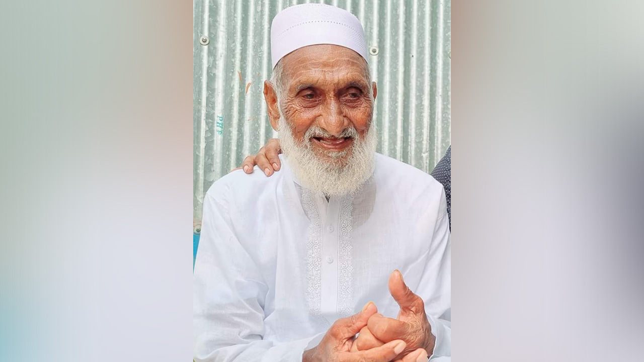 বৃদ্ধ হামিদ মোল্লা। ছবি : কালবেলা