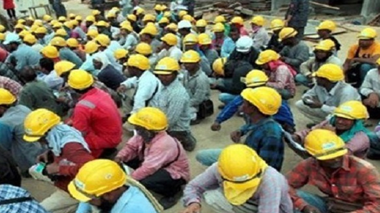 প্রবাসী কর্মী। ছবি : সংগৃহীত