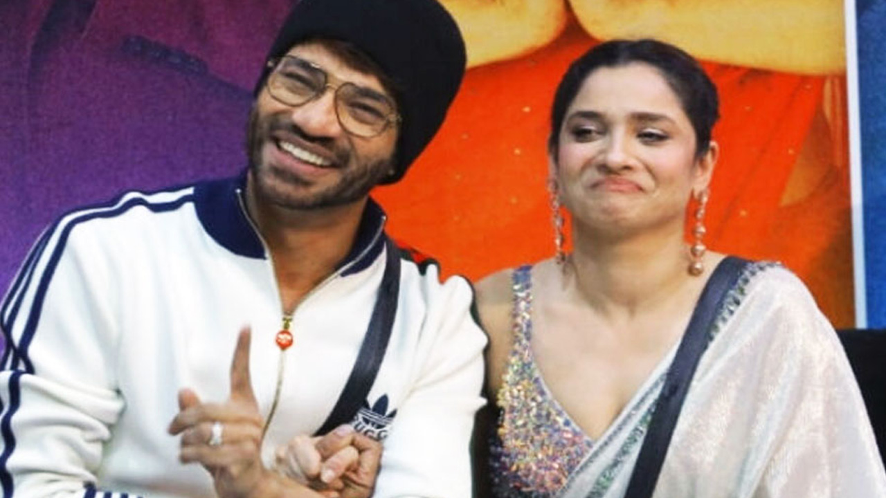 ভিকি ও অঙ্কিতা লোখান্ডে। ছবি: সংগৃহীত