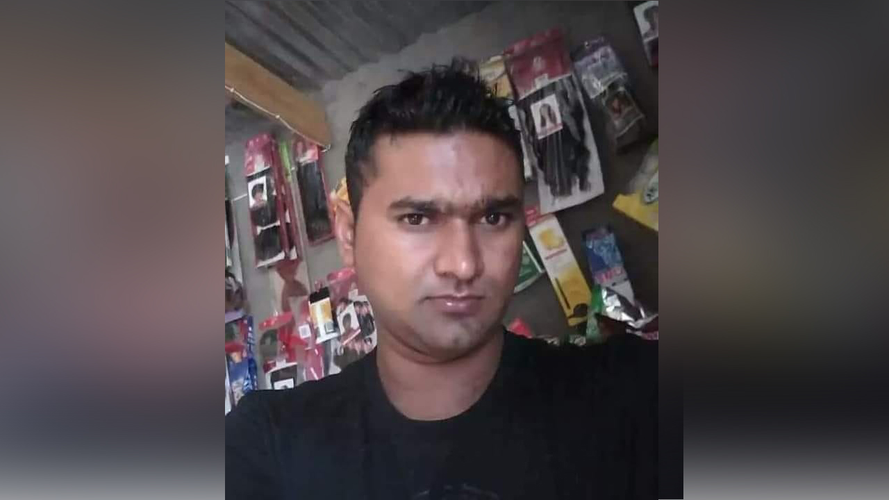 দুর্বৃত্তের গুলিতে নিহত বায়েজিদ হোসেন শুকতা। ছবি : সংগৃহীত