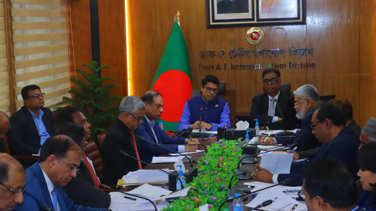 সচিবালয়ে বার্ষিক উন্নয়ন কর্মসূচি পর্যালোচনা সভায় প্রতিমন্ত্রী জুনাইদ আহমেদ পলক। ছবি : কালবেলা