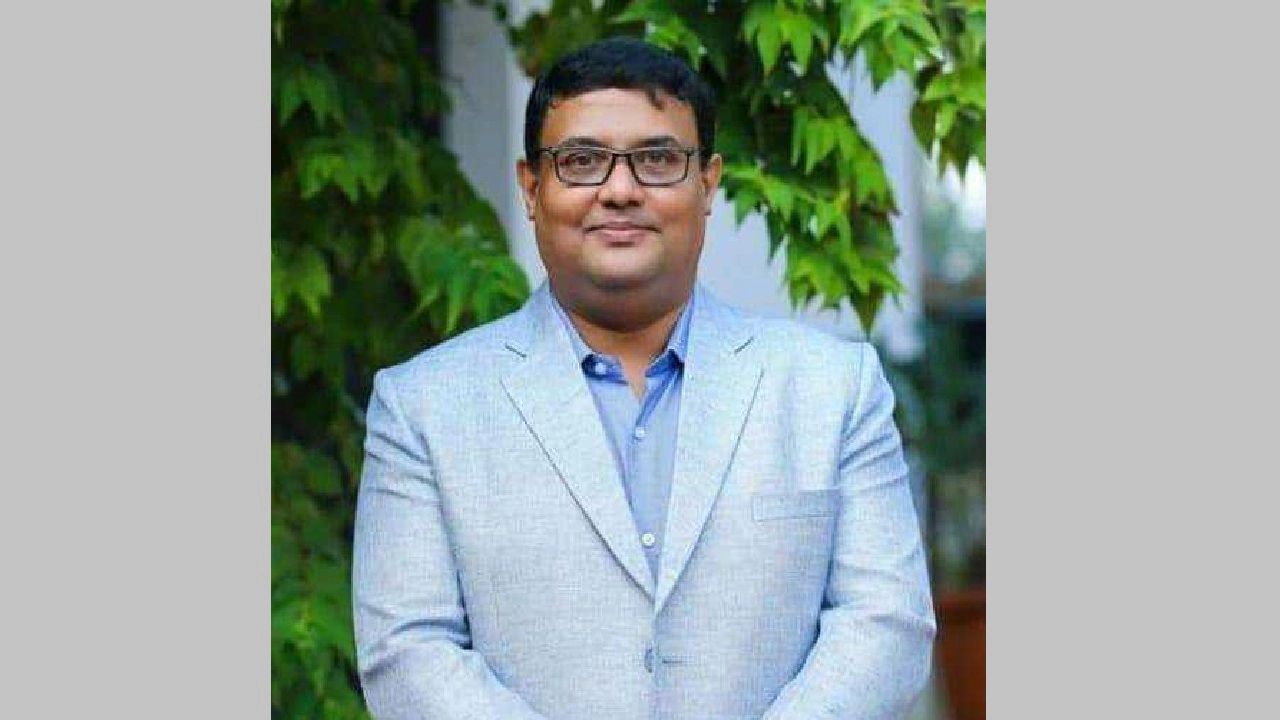 ববির শেরেবাংলা হলের নতুন প্রাধ্যক্ষ হিসেবে ইতিহাস বিভাগের সহযোগী অধ্যাপক ড. আবদুল বাতেন চৌধুরী। ছবি : সংগৃহীত