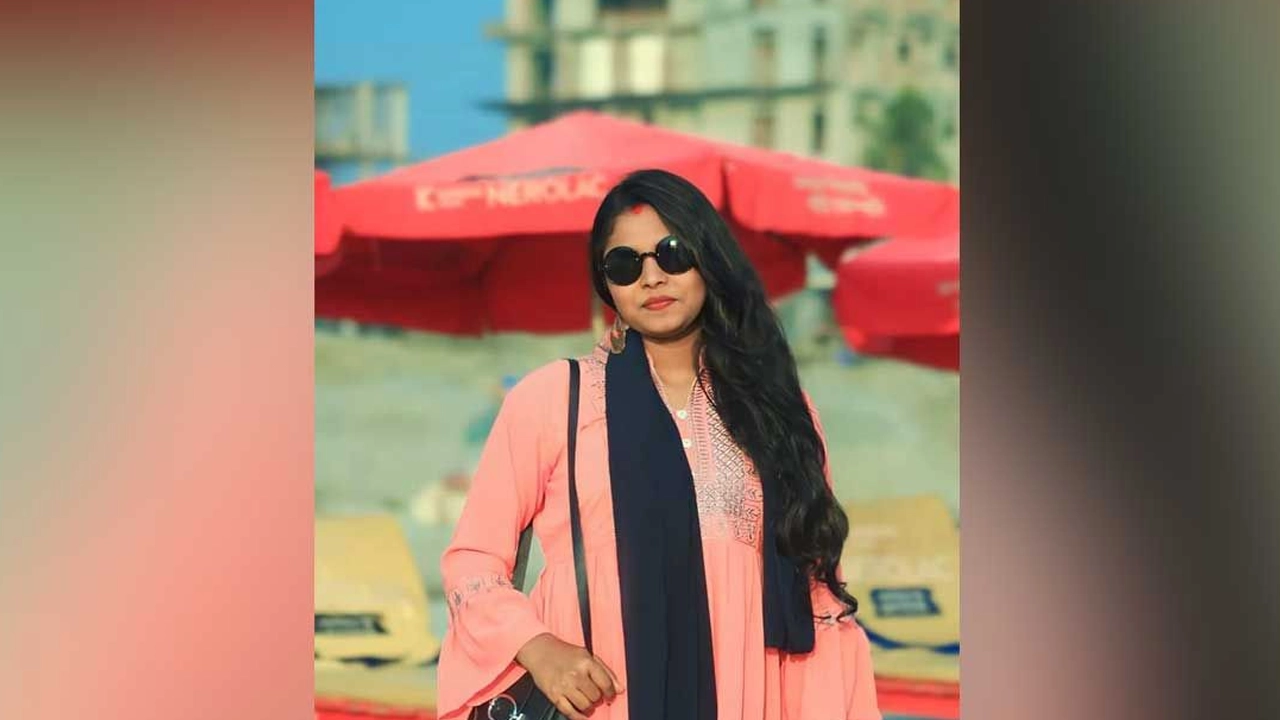 বরিশাল ইনস্টিটিউট অব হেলথ টেকনোলজির (আইএইচটি) ছাত্রী অন্তরা পানুয়া। ছবি : সংগৃহীত