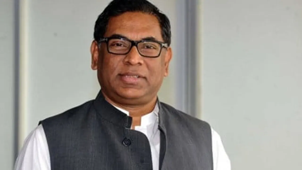 বিদ্যুৎ, জ্বালানি ও খনিজসম্পদ প্রতিমন্ত্রী নসরুল হামিদ। ছবি : পুরোনো