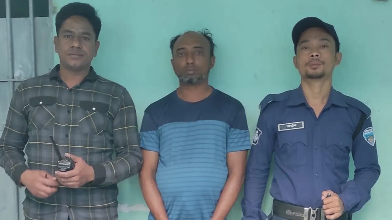 গ্রেপ্তার মো. সুজন। ছবি : কালবেলা