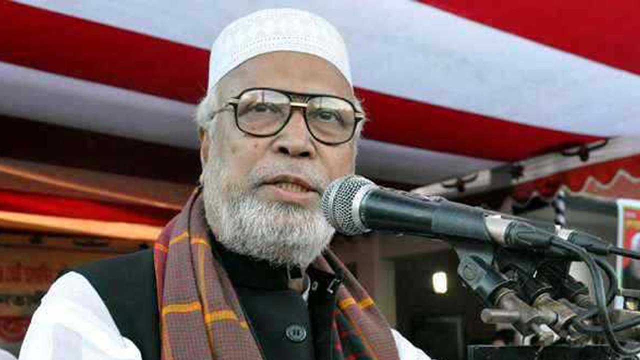 বক্তব্য দিচ্ছেন কাদের সিদ্দিকী। পুরোনো ছবি