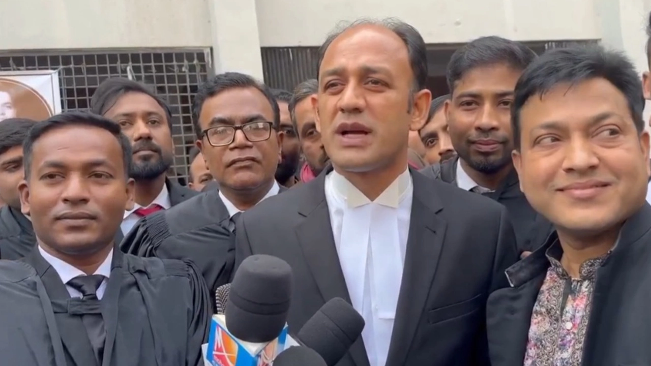 মানিকগঞ্জে ব্যারিস্টার সৈয়দ সায়েদুল হক সুমন। ছবি : কালবেলা