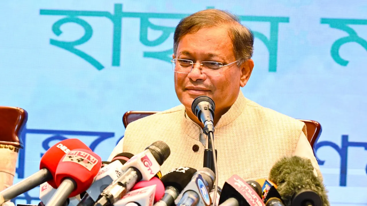 সংবাদ সম্মেলনে পররাষ্ট্রমন্ত্রী ড. হাছান মাহমুদ। ছবি : কালবেলা