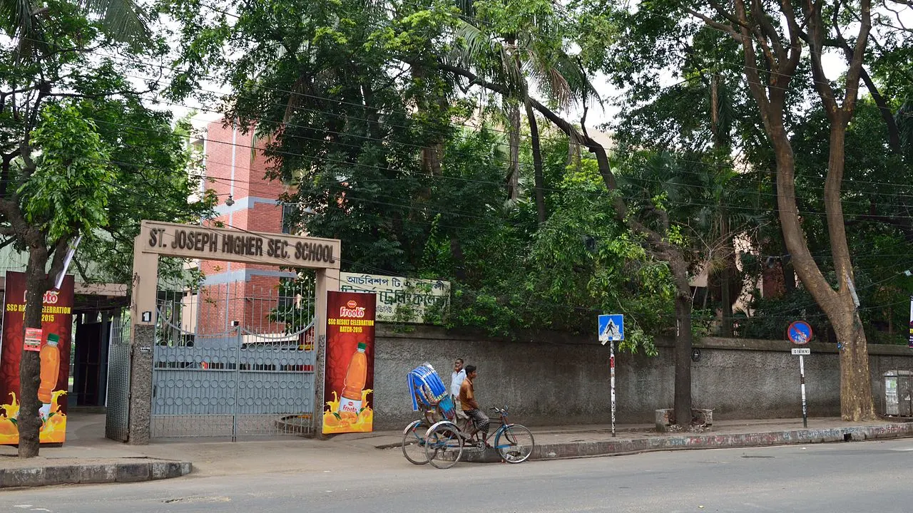 জোসেফাইট ল্যাঙ্গুয়েজ অ্যান্ড রিডিং ক্লাব (জেএলআরসি)। ছবি : সংগৃহীত